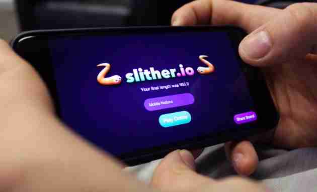 how-is-the-slither-io-gameplay